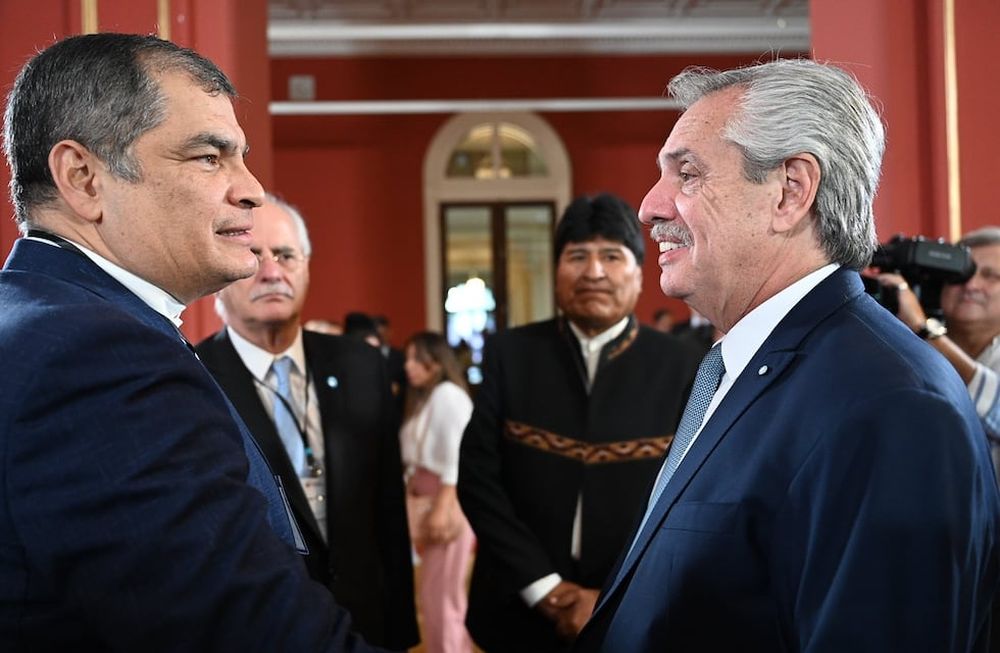 Alberto Fernández y Rafael Correa, en un foro por derechos humanos. Foto: Casa Rosada