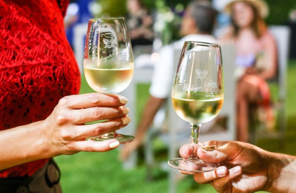 Este viernes se viene una nueva feria para amantes del vino, en el jardín de Bodegas López