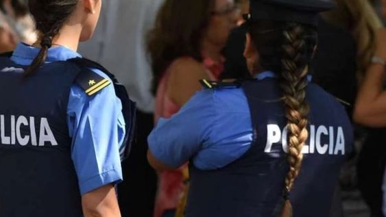 Con una inflación acumulada hasta noviembre del 26,3%, el Ejecutivo sostiene que los sueldos le ganaron a los precios, mientras los sindicatos reclaman la reapertura de paritarias.