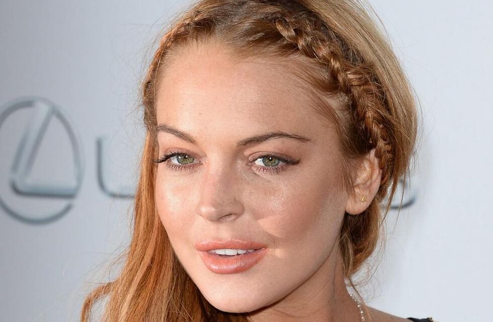 Lindsay Lohan ¿vio el cadáver de Whitney Houston?