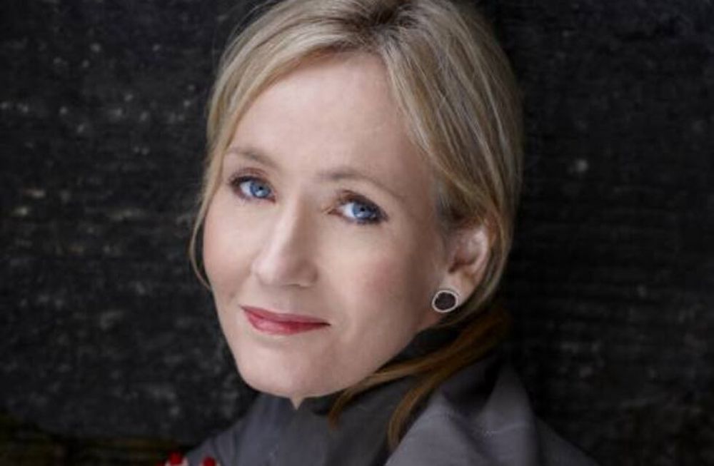 Rowling publicará texos ineditos sobre Harry Potter