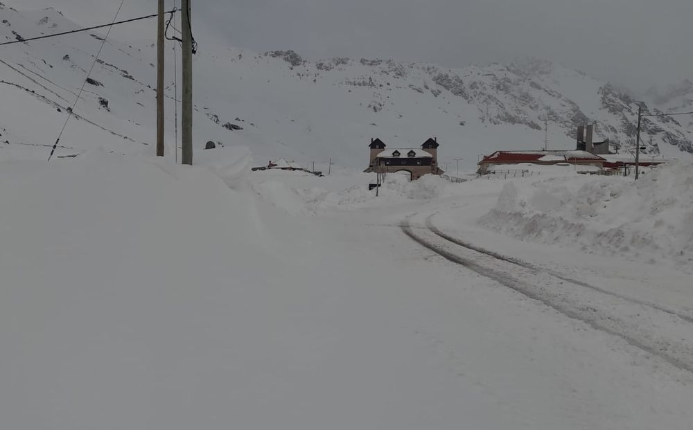 Las Cuevas, cubierta por la nieve