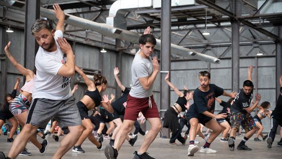 Los artistas de la Vendimia de Ciudad ensayan sus destrezas y talentos