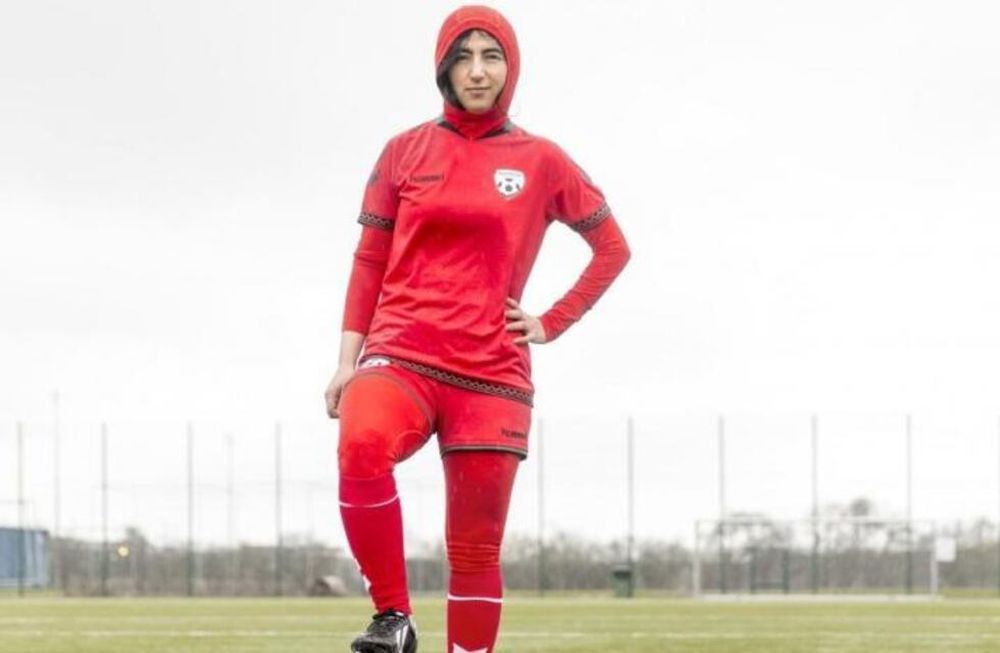 Khadila Popal, ex capitana de Afganistán que pide ayuda internacional para las deportistas de su país, que corren peligro. /Gentileza Mundo Deportivo