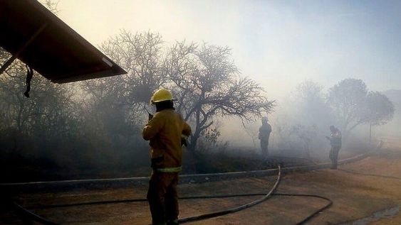 Los mecánicos del Súper TC2000 que colaboran en los incendios