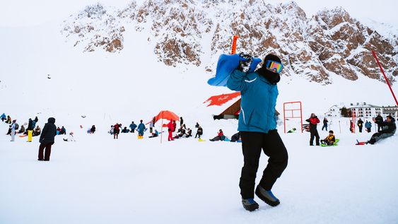 vuelve el turismo interno en alta montana tras el enojo de los comerciantes: cuando y con que medidas