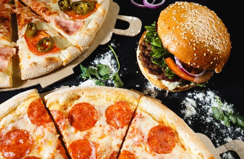 La fácil receta de la hamburpizza, una opción para compartir.