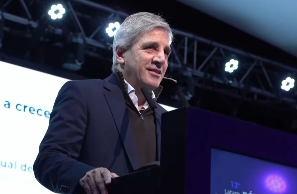 El ministro de Economía, Luis Caputo, durante el Latam Economic Forum