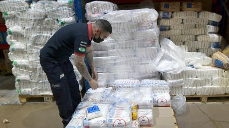 En algunos supermercados no hay ninguna marca de azúcar común que se pueda comprar, mientras en otros, la oferta es mínima.  IMAGEN ILUSTRATIVA - Foto: Orlando Pelichotti