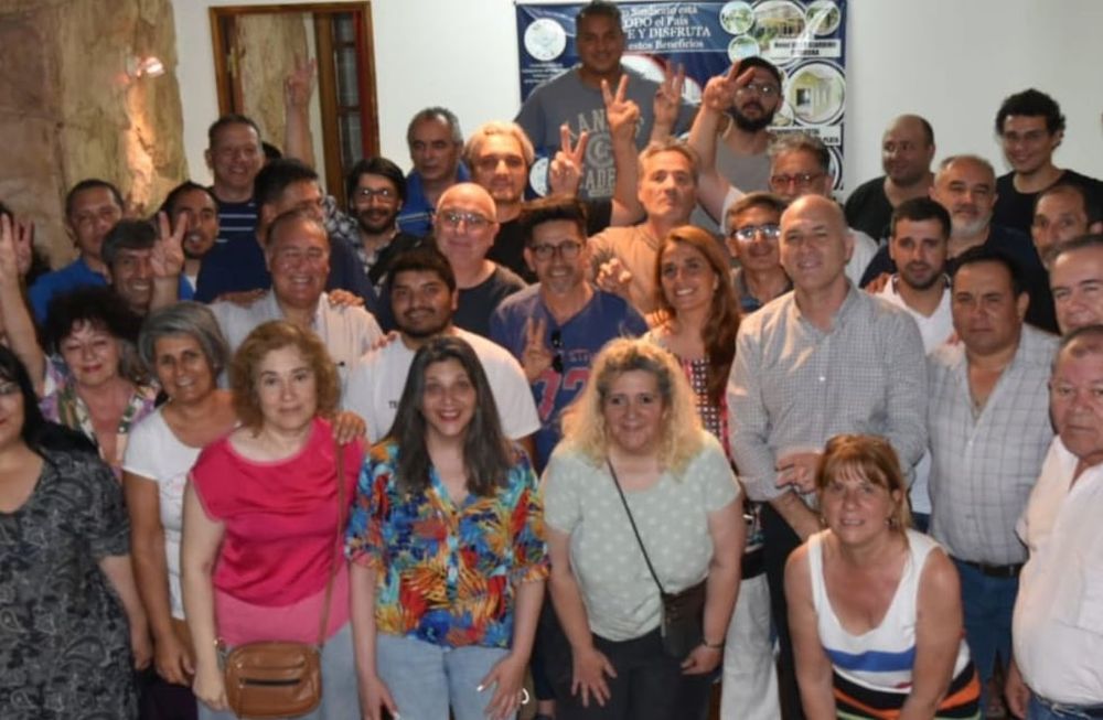 Los dirigentes opositores a la conducción actual finalmente no presentarán listas partidarias.