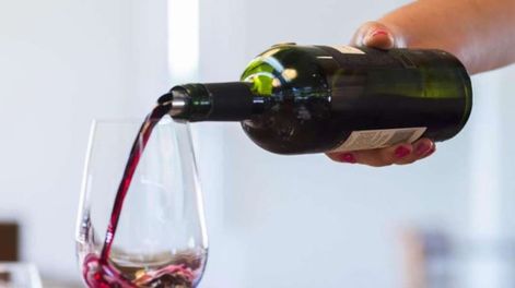 Los Andes | En vez de alertas sanitarias como en cigarrillos, sólo se debe incluir información sobre un consumo moderado, responsable. / Imagen ilustrativa: Archivo