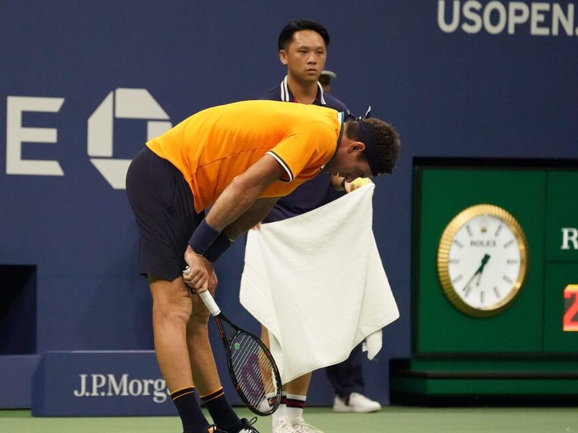 Del Potro sufrió una fractura de rotula y se perderá lo que queda de la temporada de tenis