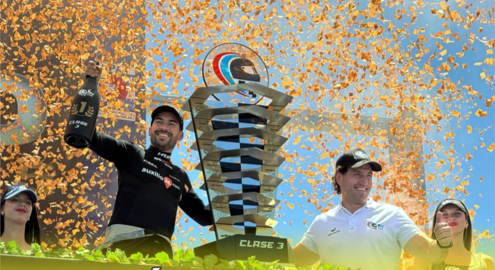 Campeón anticipado. El piloto mendocino festejó su segundo título con la categoría en Río Cuarto, cuando aún resta una fecha por disputarse. 