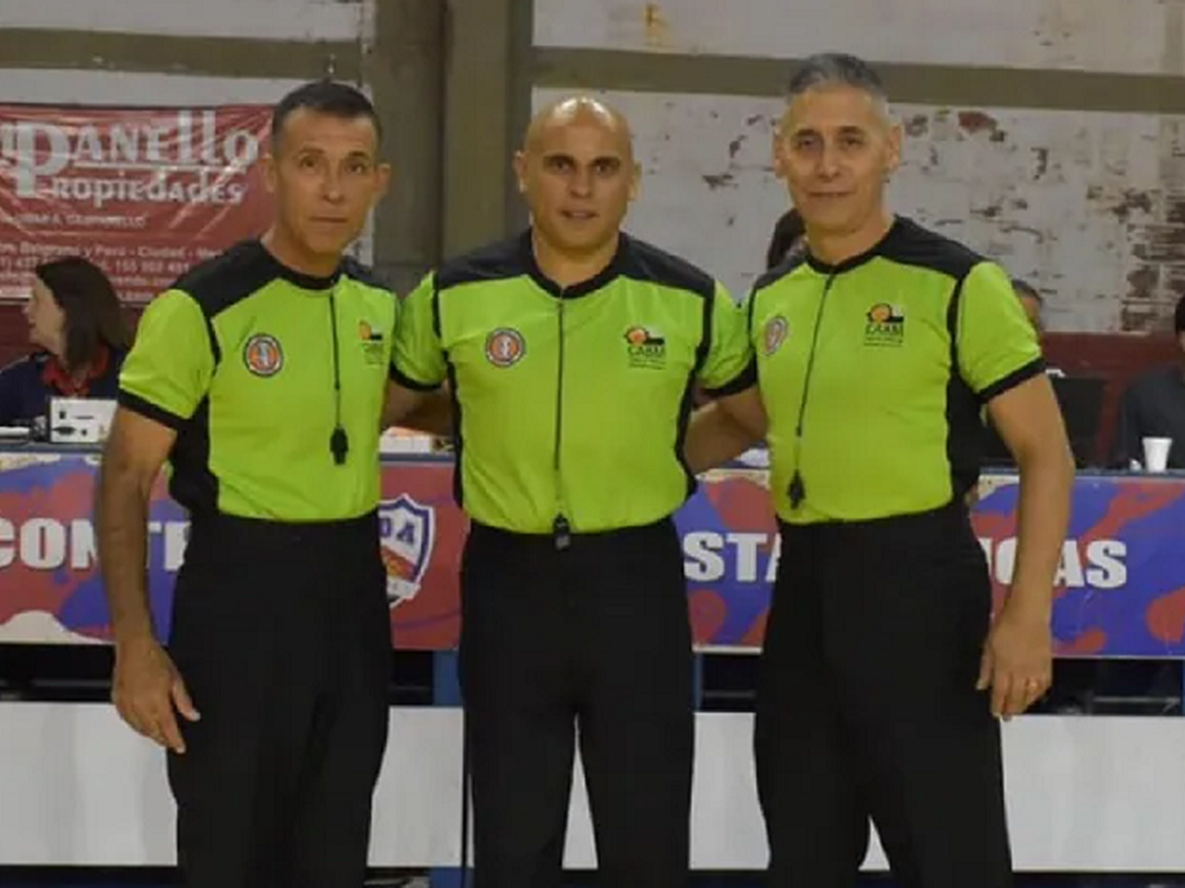 Pablo Leyton, Ariel Rosas y Mario Aluz (ya retirado), de los mejores árbitros de la provincia de Mendoza en su historia.&nbsp;