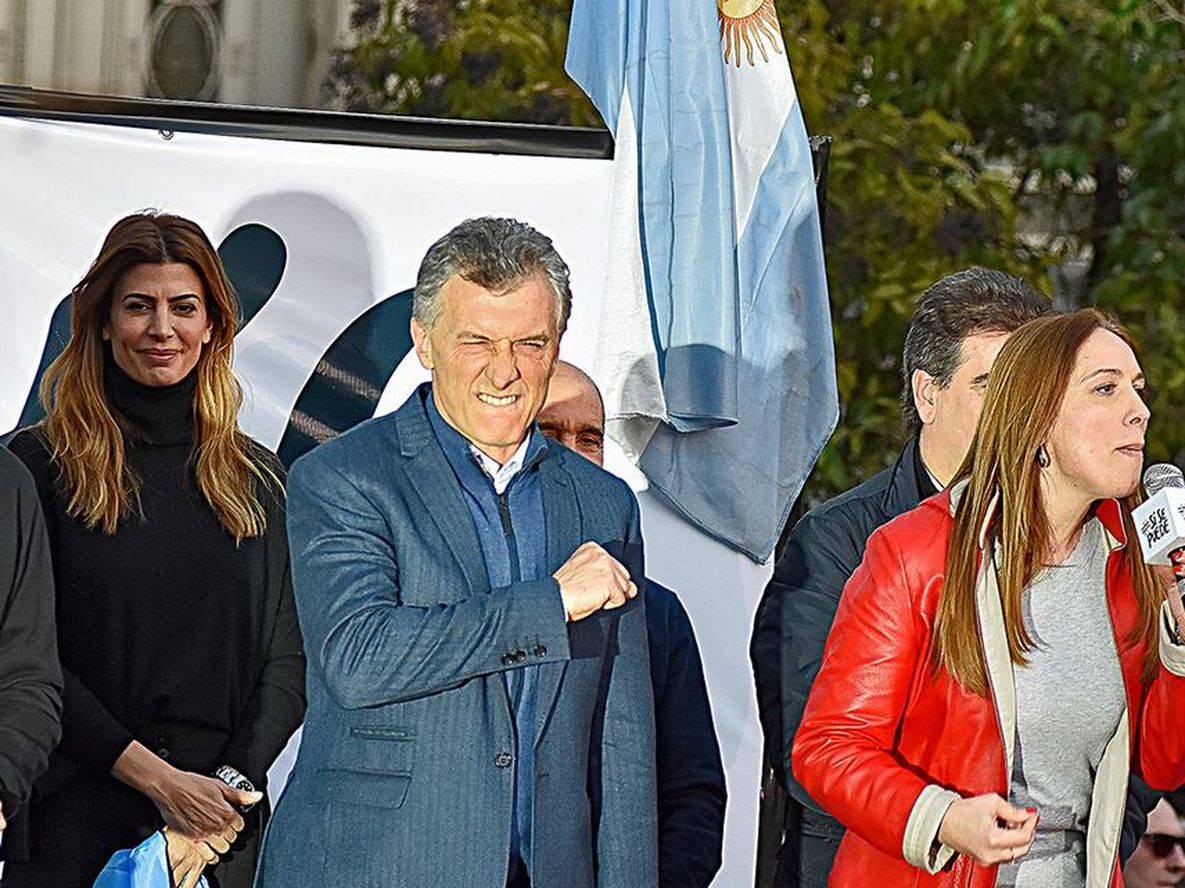 La sombra de las deudas que nadie quiere asumir - Por Edgardo R. Moreno