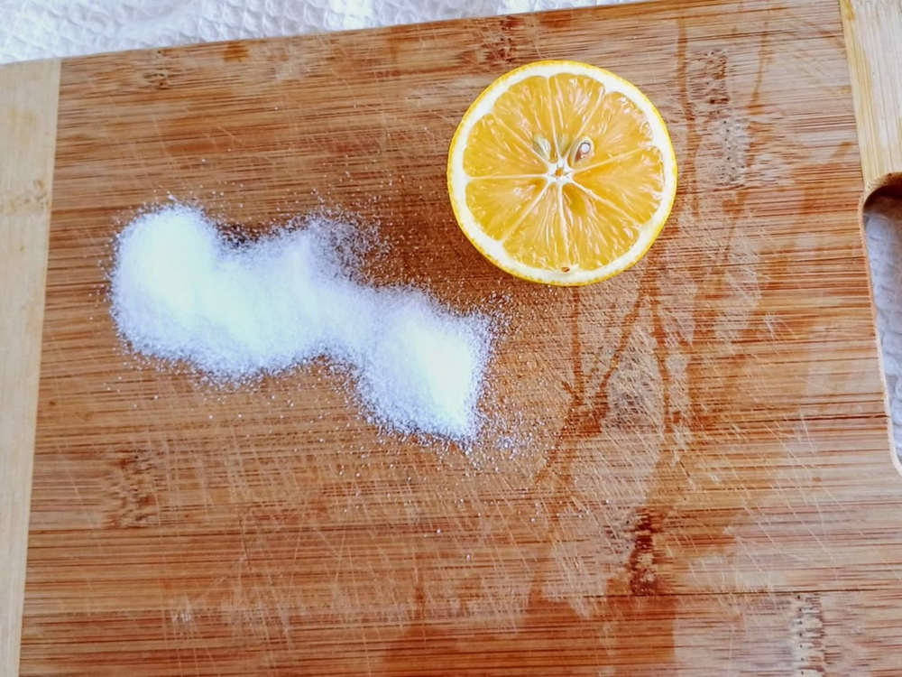 Čistenie soli a citrónu môže priniesť veľké výhody.