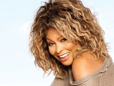Presentaron la estatua de Tina Turner de tres metros en bronce.&nbsp;