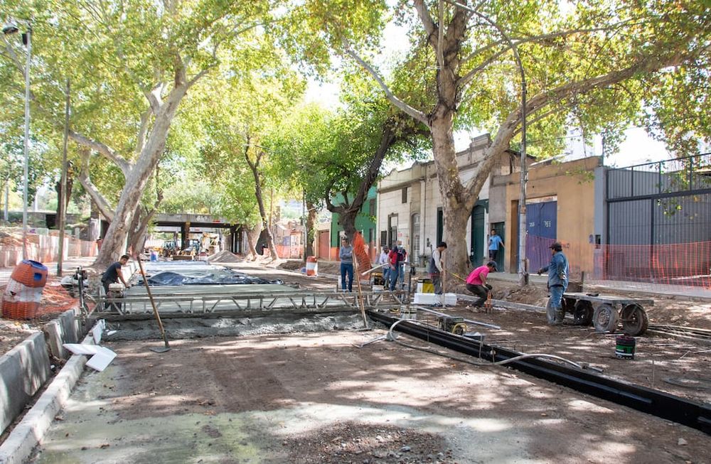 Progresan las obras de calle Suipacha en Ciudad