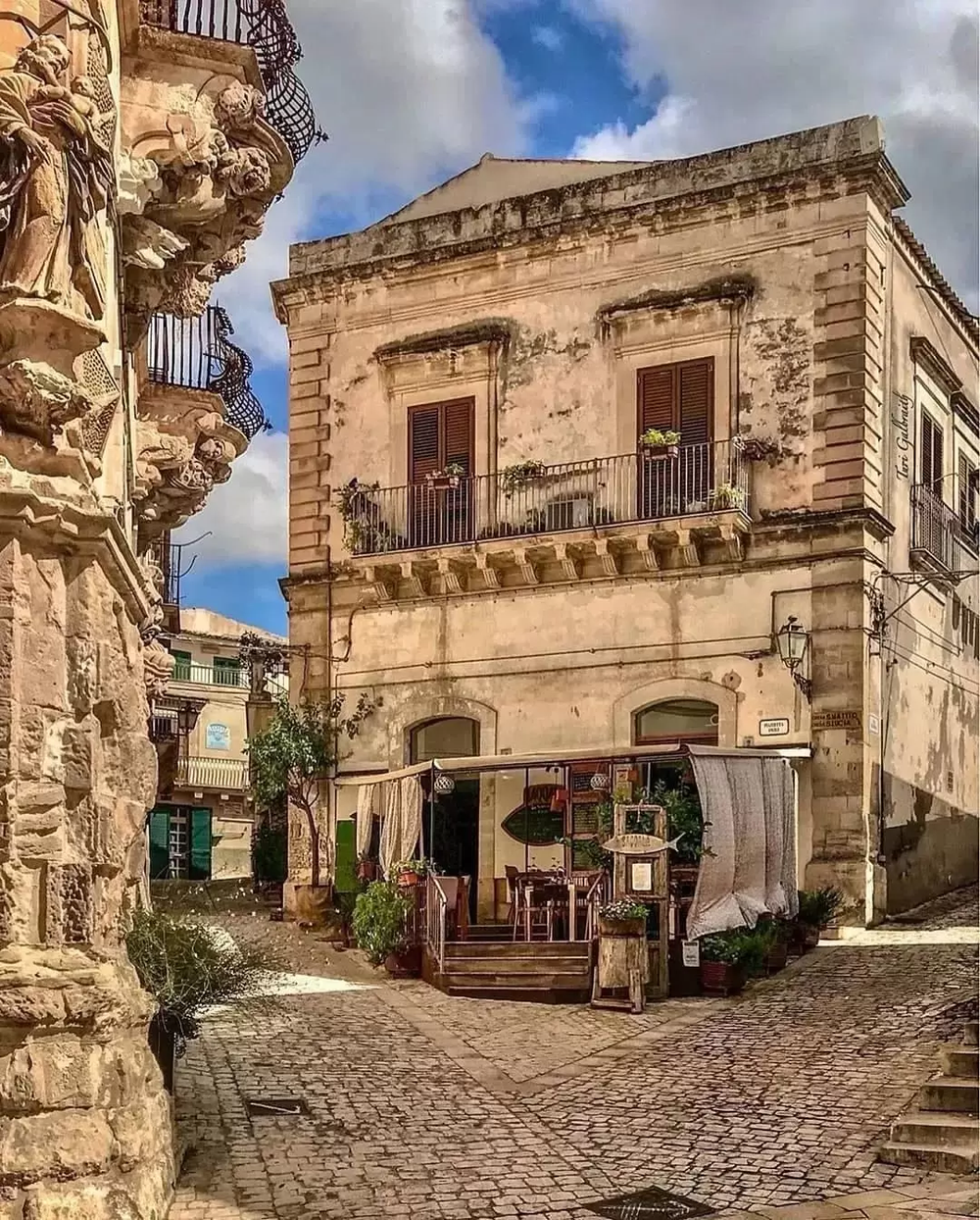 Venden casas a 1 euro en Italia y España.