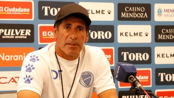 Marcelo Gómez acepta las críticas y dijo que “no son días sencillos”