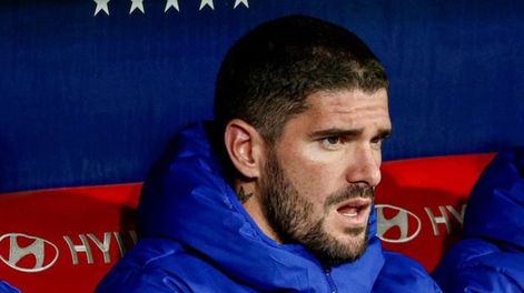 Rodrigo de Paul en el banco del Atlético de Madrid