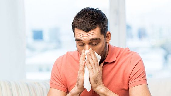 Aunque es poco común, puede generar consecuencias negativas si se usa en grandes cantidades o durante un período prolongado de tiempo. Imagen ilustrativa / Web