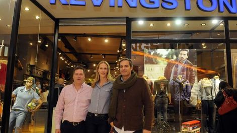 Kevingston con renovado local