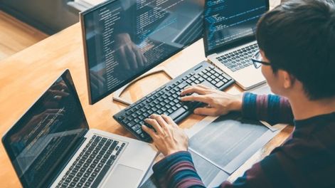 Empresa mendocina otorgará 100 mil becas para aprender a programas desde cero: como anotarse