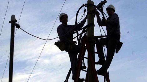 La sobredemanda de energía por el calor provocó cortes de luz.