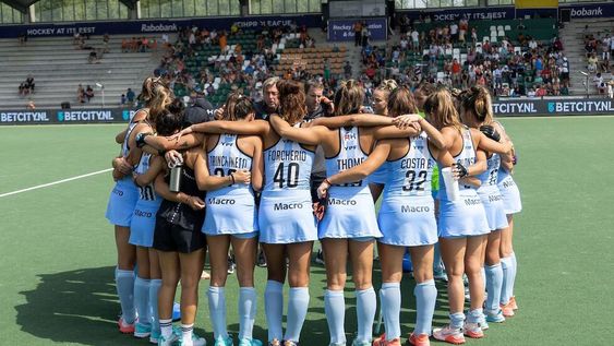 Las Leonas le ganaron a Corea del Sur por 4-0, en su debut en la XV Copa del Mundo España-Países Bajos, donde busca el tercer título de su rica historia. (Confederacion Argentina de Hockey).