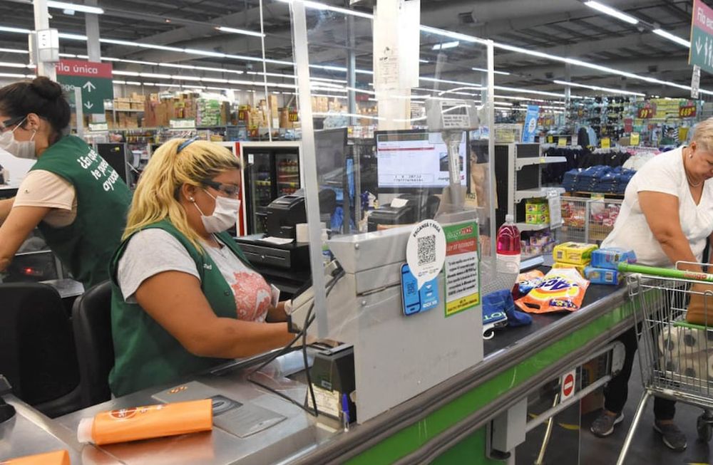 Empleados de comercio: si se suma el presentimo, el salario básico alcanzará el piso de $286.000 pero falta ver cuándo se pagará el bono de $30.000