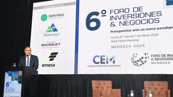 El Foro de Inversiones y Negocios que se realizó en el hotel Hilton durante el jueves y el viernes convocó a los principales empresarios de Mendoza