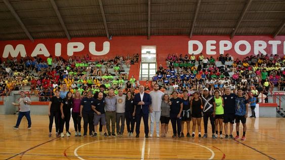 Maipú celebra a sus jóvenes talentos con los Juegos Deportivos Escolares