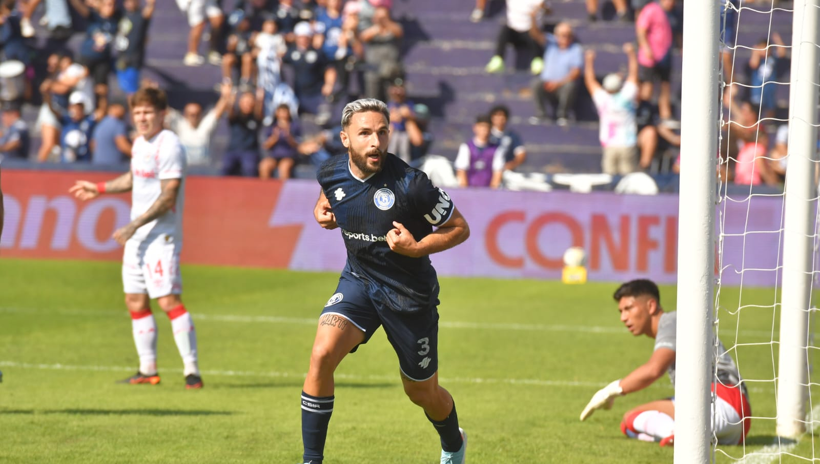 Tras un centro impecable de Atencio, Pipa Elordi puso el 1 a 0 con el que Independiente derrota a Argentinos&nbsp; Juniors.