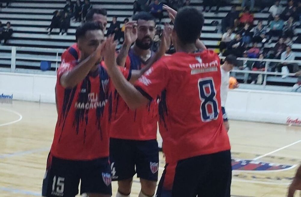 Andes Talleres vapuleó 8-2 al CUC y continúa con puntaje ideal dentro del emparejamiento A.