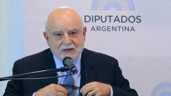 La abogada que hizo la presentación formal ante la Justicia no acreditó su personería: es decir, el poder de representación de la Procuración del Tesoro, que dirige Rodolfo Barra (Foto archivo)