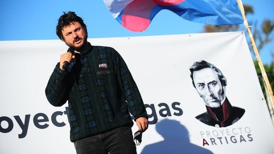 Juan Grabois la tierra sea de quien la trabaja, en una patria que es la herencia común de los criollos, migrantes y pueblos originarios, y no de una minoría que, por la violencia y corrupción, se queda con todo frente a la genuflexión del Estado. / Gentileza