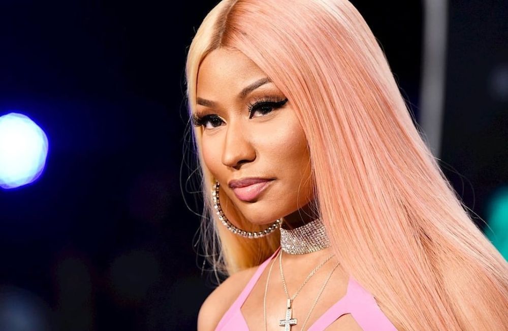 Nicki Minaj anunció que está embarazada con postales únicas