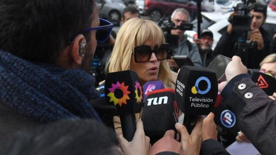 Viviana Canosa presentó su denuncia en Comodoro Py.