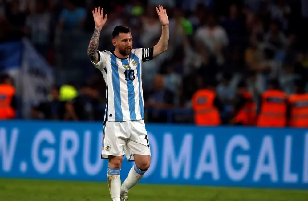Las palabras de Messi recorren el mundo y sacuden a la Selección Argentina. (AP)