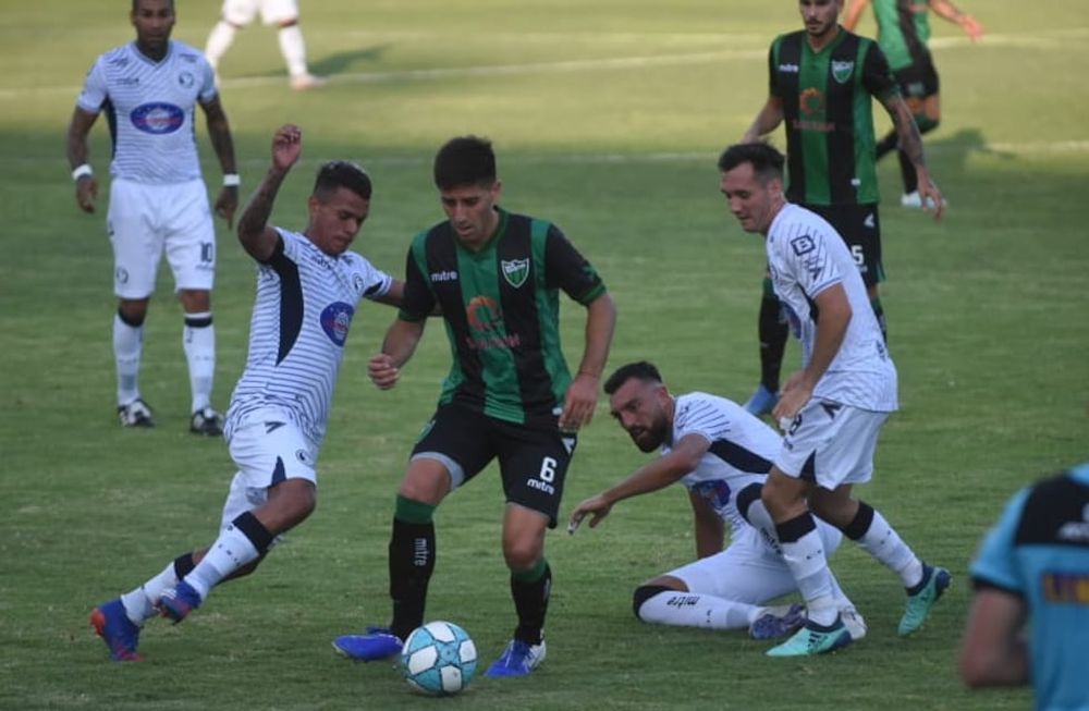 La Lepra recibe al verdinegro en el Bautista Gargantini.