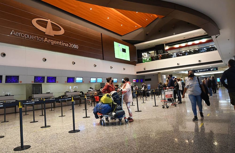 Aeropuerto internacional Francisco Gabrielli de la provincia de Mendoza. Foto: José Gutierrez / Los Andes