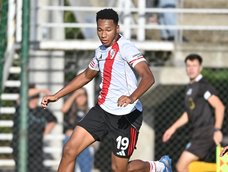 Jonathan Spiff, la nueva joya de River que eligió Coudet para enfrentar a Bragantino