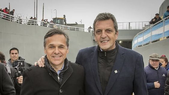 El ministro de Transporte de la Nación, Diego Giuliano, y el ministro de Economía y candidato presidencial, Sergio Massa (Foto gentileza)