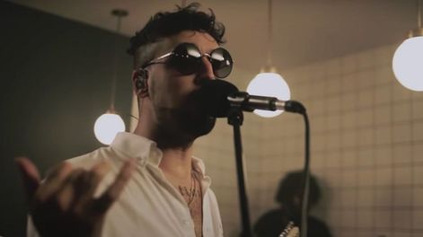 El músico lanzó la primera parte de Niguiri Sessions, con versiones de sus canciones más conocidas. Y le imprime funk a su reciente trabajo.