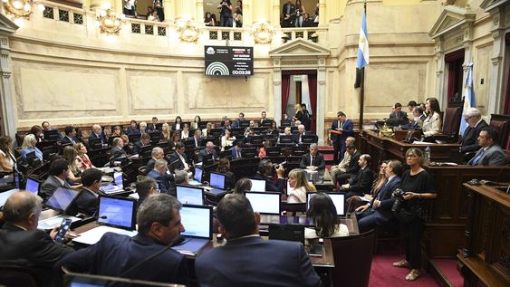 Se complica la negociación por la Reforma Laboral: aliados al Gobierno piden cambios para las licencias por enfermedad.&nbsp;