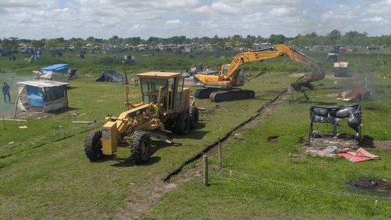 Debe esperarse del Gobierno una actitud mucho más firme y decidida la hora de dar seguridad a la población con algo tan vital como es el cuidado de la propiedad privada.  / Gentileza