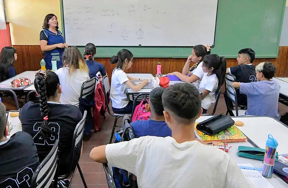 Los estudiantes deben recibir del docente criterios de uso correcto de la inteligencia artificial.&nbsp;&nbsp;