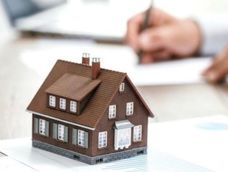 El sueño de la casa propia: un trabajador argentino tardaría 82 años en comprar una vivienda.