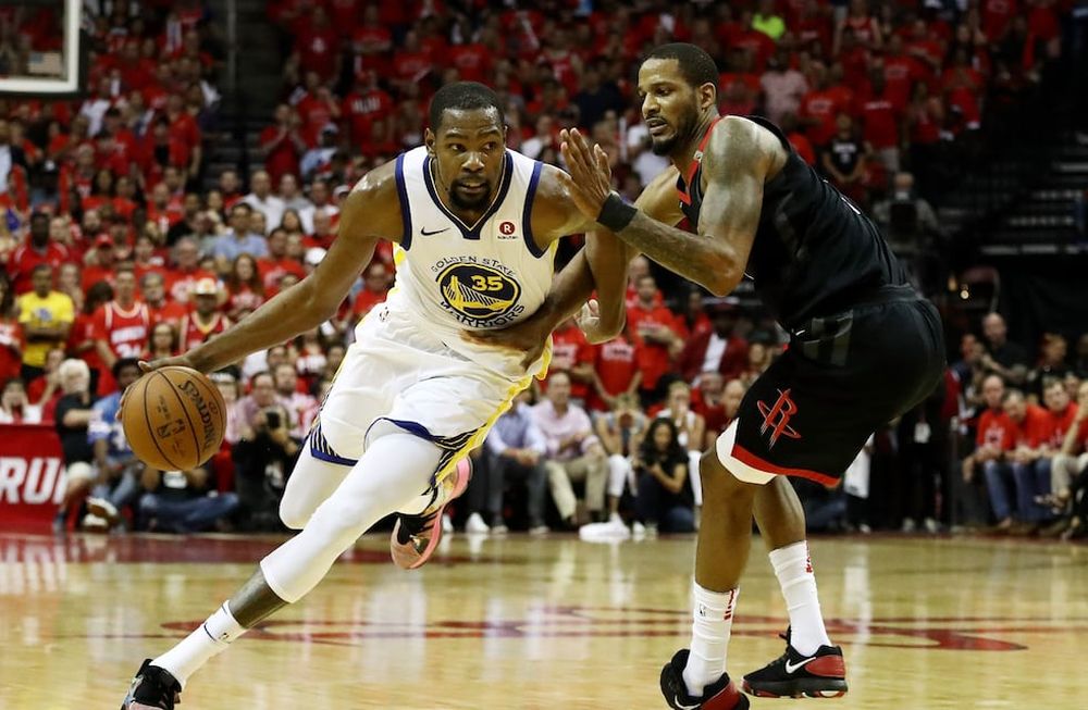 Los Warriors superaron a los Rockets y jugarán la final de la NBA ante los Cavs